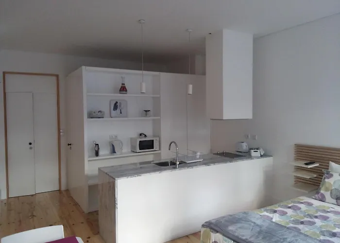 Flower 45 @ Rua Flores Oporto