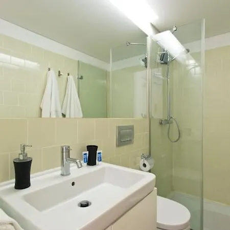 Flower 45 @ Rua Flores