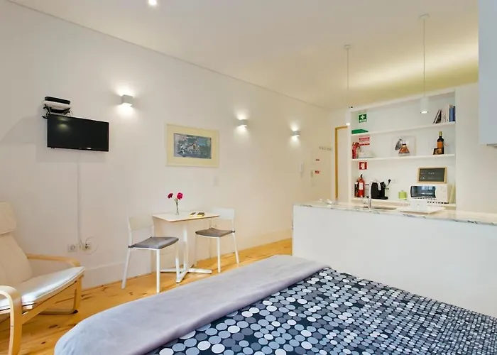 Flower 45 @ Rua Flores Appartement